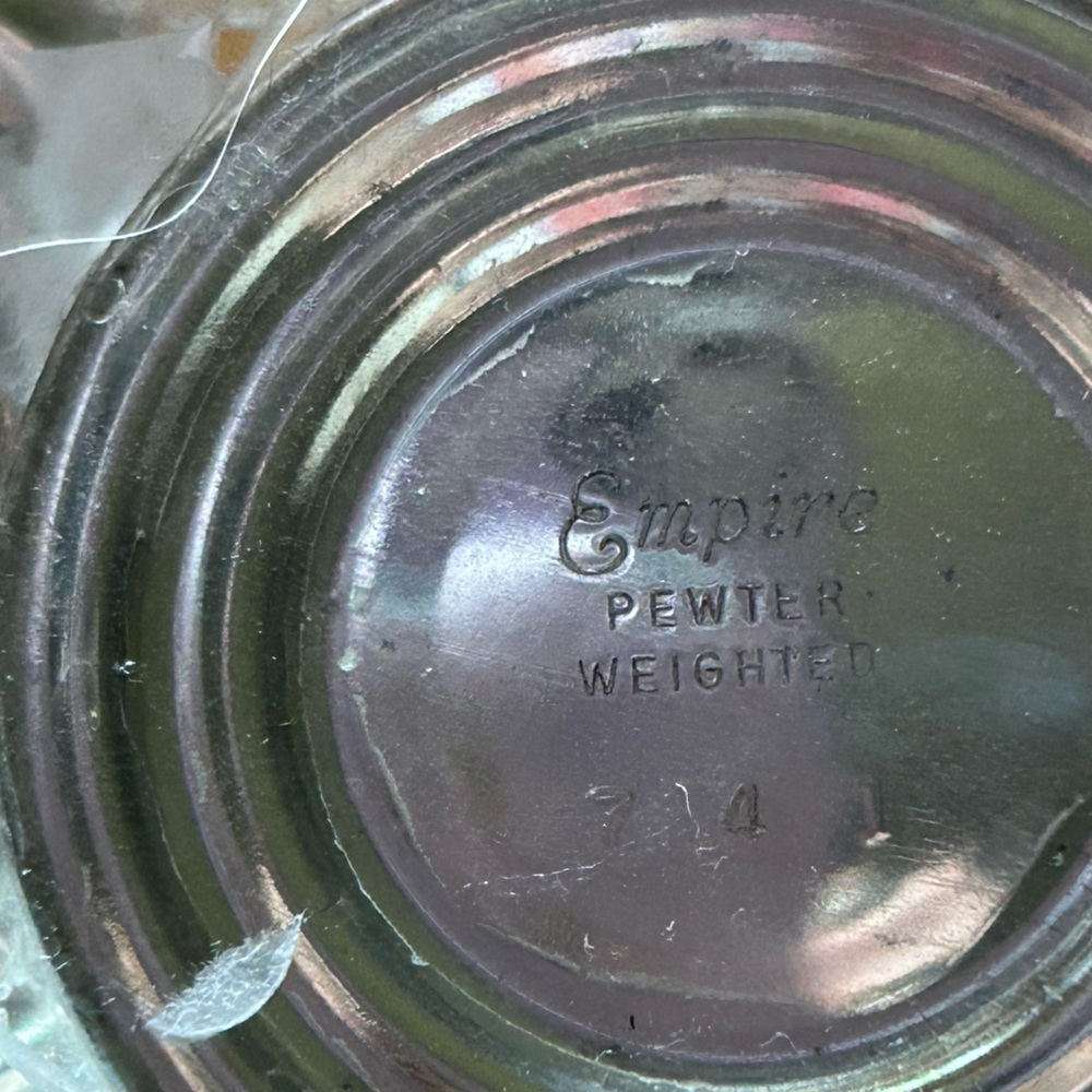 Empire salt and pepper shaker set